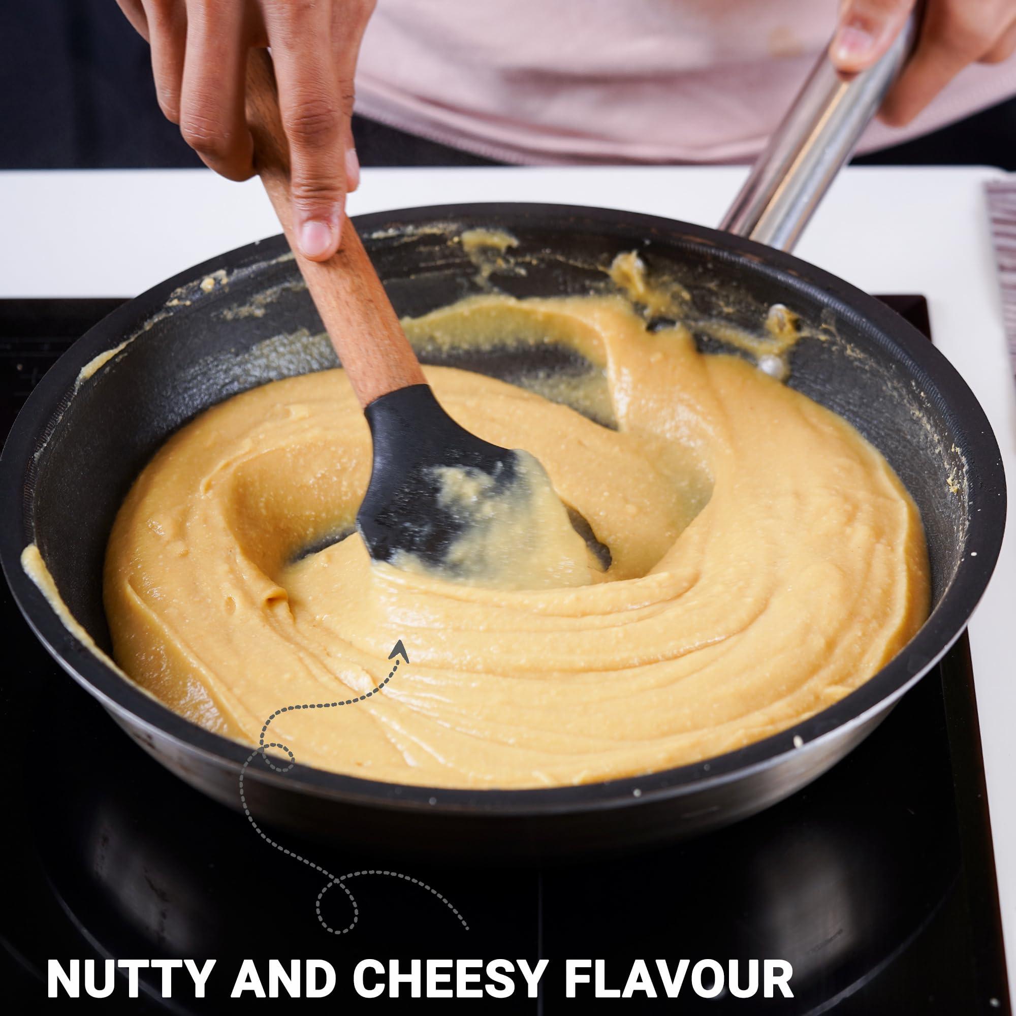 urban platter Urban Platter Nutritional Yeast Flakes, 100g [Good Source of B-Vitamins| Gluten Free| Nutty and Cheesy Tasting Nooch | Perfect for Vegetarians | Seasoning]