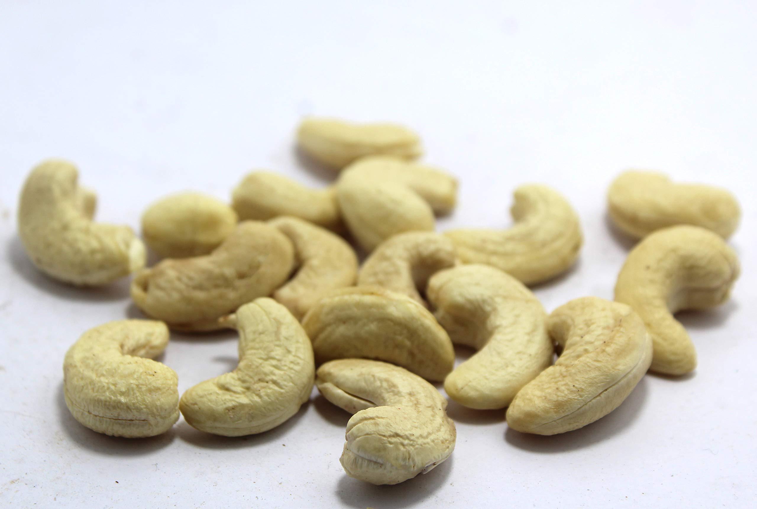minimal Minimal Whole Cashew Nuts/Kaju(Grade W320),1Kg
