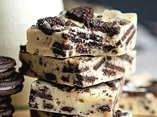 Shri Shyam Baba Shri Shyam Baba Oreeo Fudge | Soft and Flavourful | Real Oreeo Based | (250 Grams)