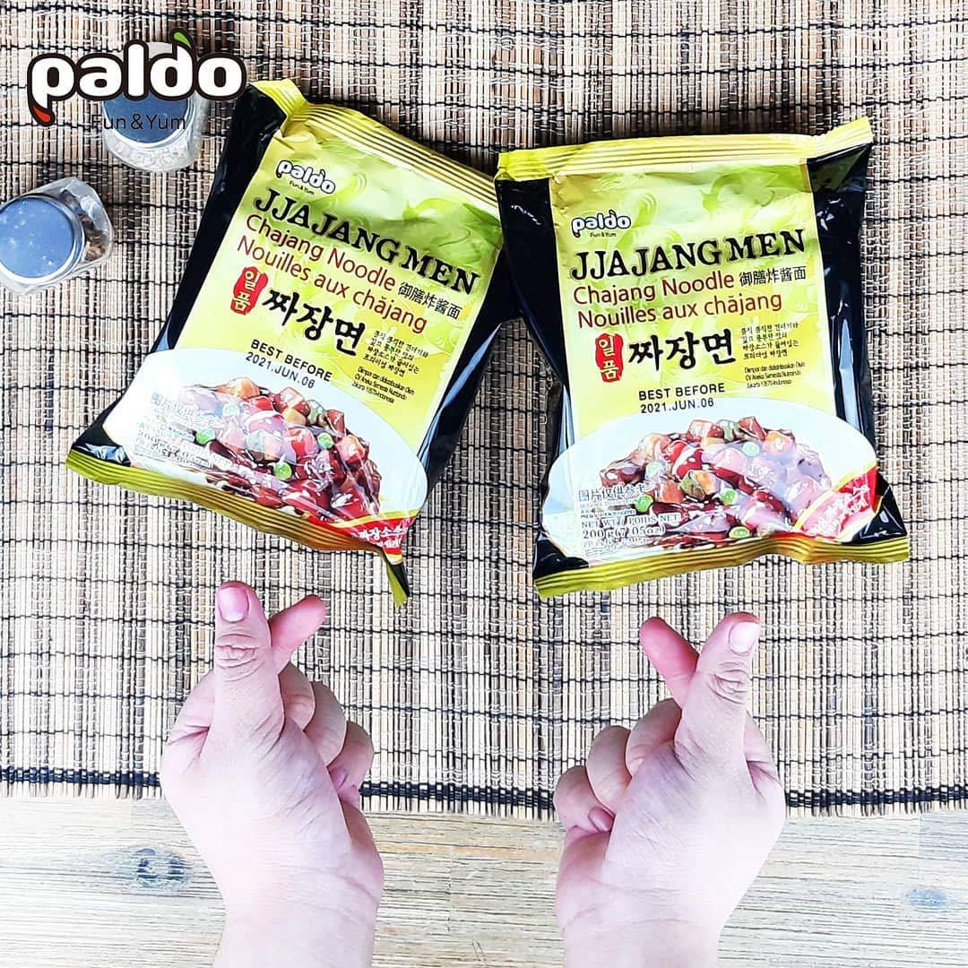Paldo Paldo Fun & Yum Ilpoom Jjajangmen Noodles, Traditional Brothless Chajang Ramen with Savory & Sweet Black Bean Sauce, Oriental Style Korean Ramyun, Soupless, 4 x 200 grams, Pk of 4, Non Spicy Korea|