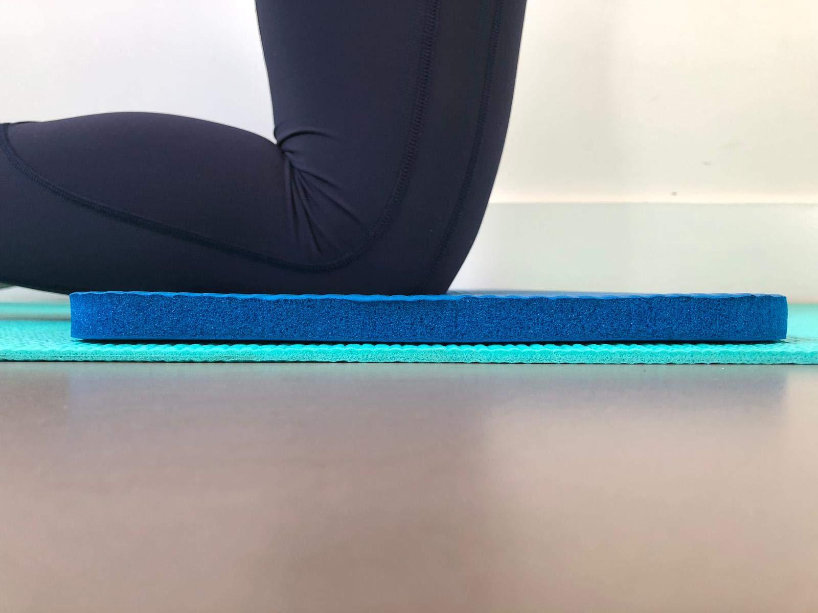 Sargoby Fitness Sargoby Fitness Yoga Knee Pad Cushion 15mm (0.6\'\') Thick Knee pads yoga to Provide Relief to Knees Elbows Forearms & Wrists Pilates Knee mat Small Fitness Mat (Blue)