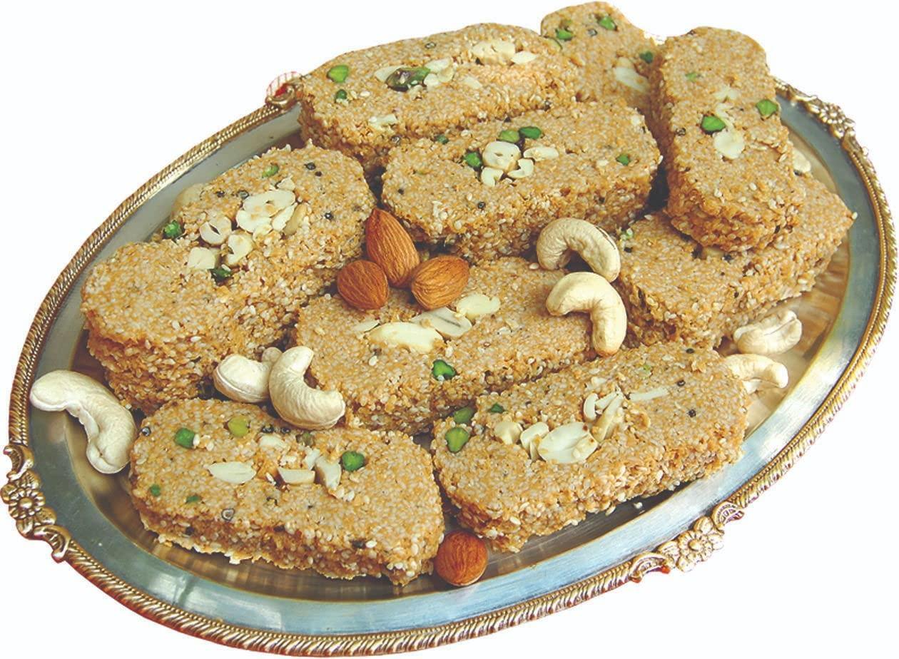 Manohar Lal Daulat Ram Garg Manohar Lal Daulat Ram Garg Shahi Gur Gazak 500 GM | Shahi Sugar Gazak 500 GM