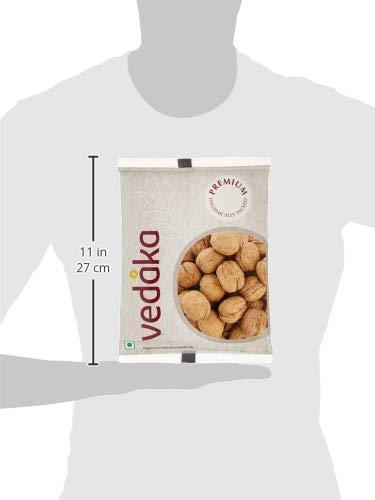 Vedaka Amazon Brand - Vedaka Premium Inshell Walnuts, 1kg (500gm x 2)