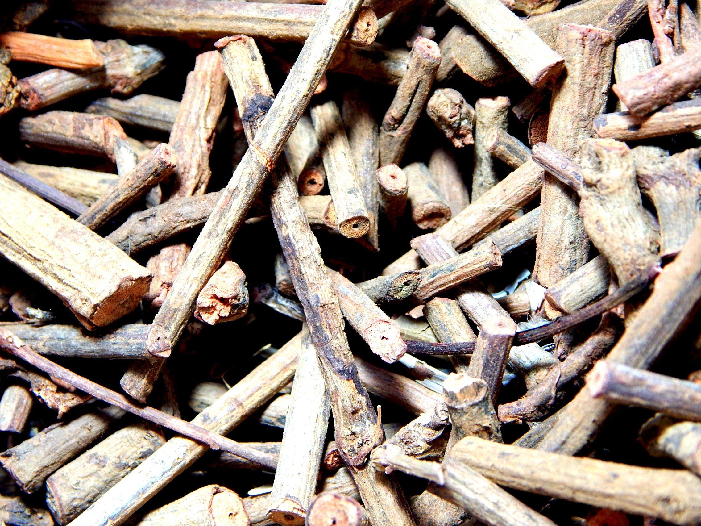 Urancia Urancia® Natural Majith Majeestha Desi Rubia Cordifolia Madder Root 150g