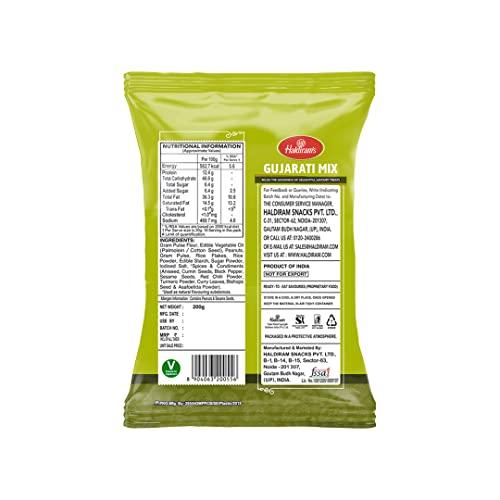 Haldiram's Haldiram's Gujarati Mix | Gujarati Namkeen | Spicy & Sweet in Flavour | Natural Flavouring Agent | Tea- Time Munchies to Spend Time with Family |200g