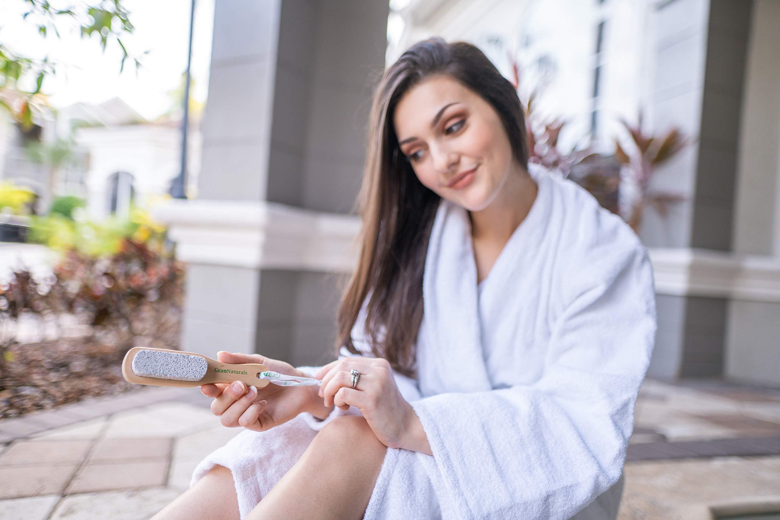 GranNaturals GranNaturals Pumice Stone Brush for Feet with Handle