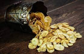 Nutri Hub Nutri Hub Banana/Kela Wafer [Black Pepper and Salted Banana Chips] (900)