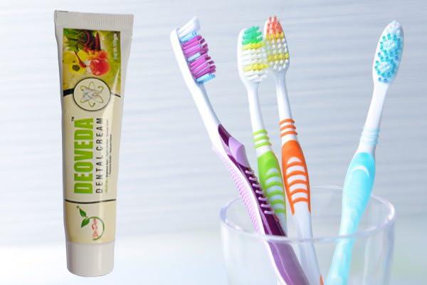 Dr. Deo DEOVEDA Dental Cream helps in brightness teeth fights cavities stronger gums freshens breath reduces plaque net weight 100grms