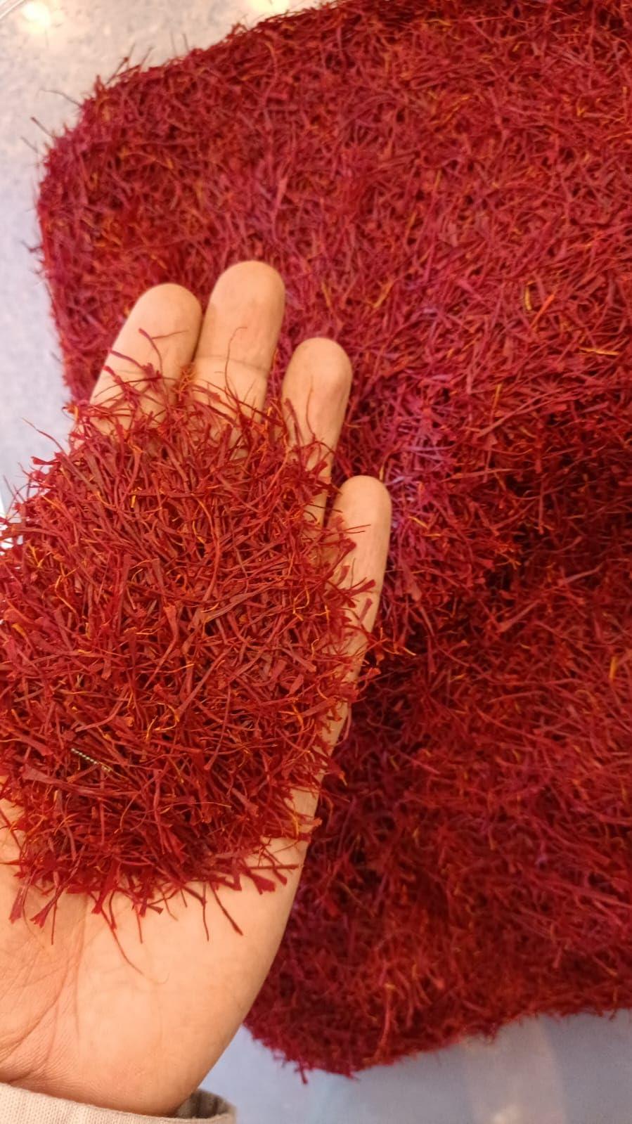 ZAMINDAR KESAR KING ZAMINDAR KESAR KING Saffron Pure Kashmiri Mongra Kesar Value Pack Grade A+ for Pregnant Women | Pooja | Biryani | Tilak | Milk and Skin Pack of 5 GM