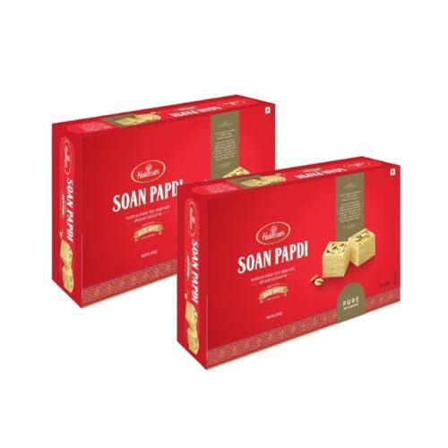 Haldiram\'s Haldiram\'s Soan Papdi Desi Ghee Combo Pack (500g x 2) | Traditional Indian Sweet | Finest Ingredients | Crunchy Almonds & Pistachios | Indian Mithai | Festive Delight | Great Gift Pack for Festival | Mithai for Raksha Bandhan