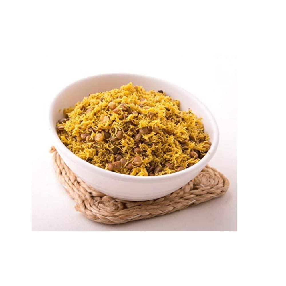 CHANGEZI\'S BAWARCHI KHANA Changezi\'s Moth Dal Gujarati Farsan Dalmoth Namkeen Dal Biji||Made with 100% Groundnut oil||No Additives & Preservatives||100% HandMade||No Palm Oil||Party Snack/Evening Snacks-1Kg*3Pack