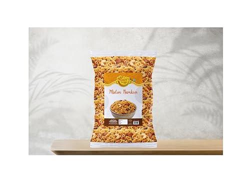 MMAA\'S VEGGIE Mmaa\'s Veggie Mix Farsan Besan Sev, Peanuts, Boondi - Misal Pav Farsan | Ready to eat Mixture Namkeen, Homemade and Lite Spicy Namkeen, Namkeen And Snacks | Made In Groundnut Peanut Oil-250 * 3Pack