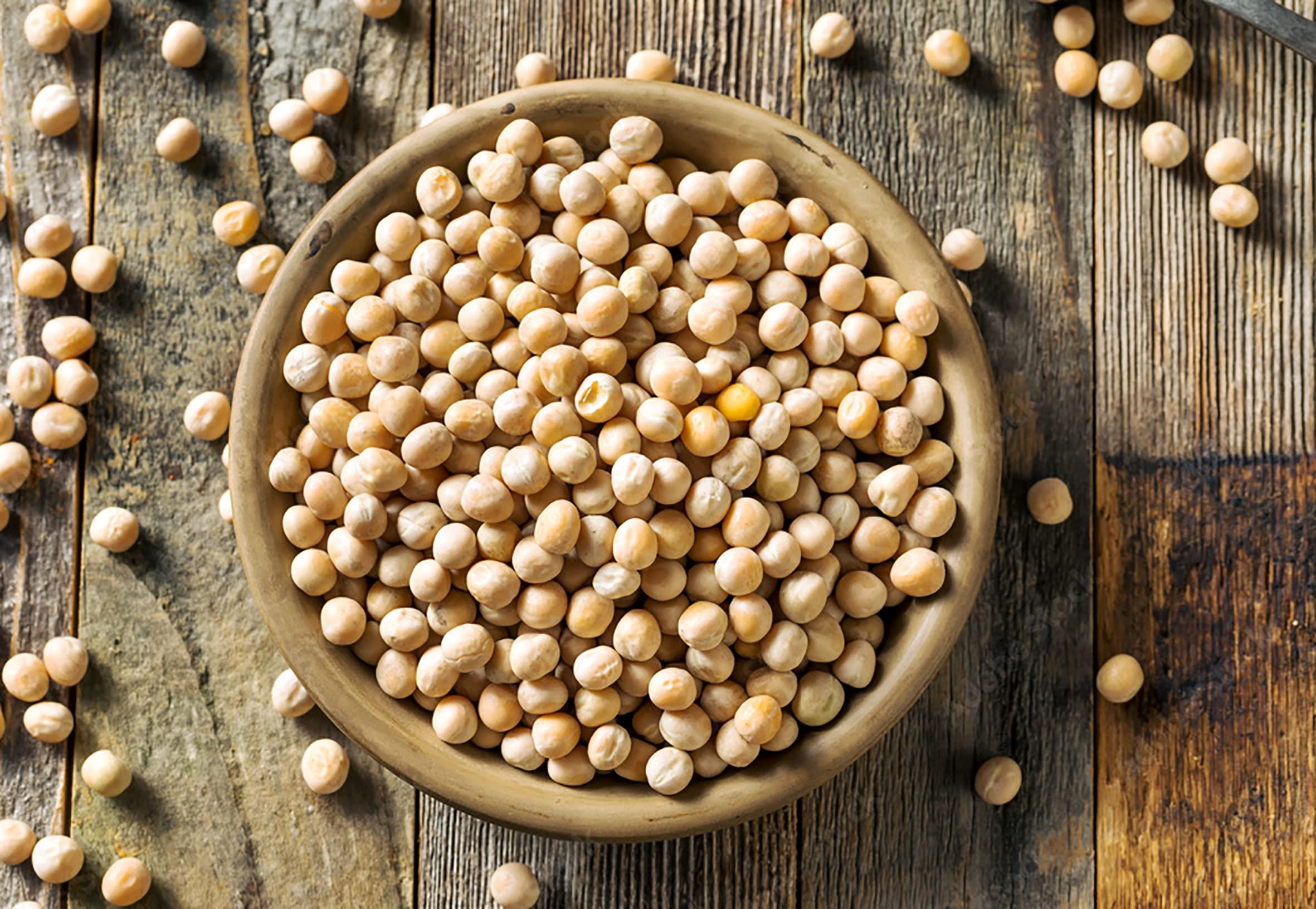 SVEDNIKA SVEDNIKA White Peas | Pulses | Matar | White peas dry | Sukhe matar | Dry matar | Tastes delicious | Rich in fibre and protein | Resealable ZipLock Packaging | 400 Grams