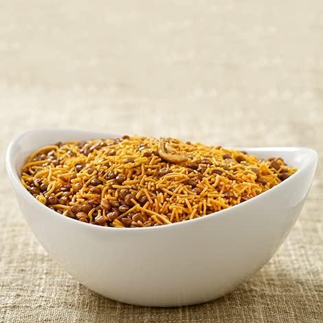 Shri Shyam Baba Shri Shyam Baba Dalmoth Namkeen | Made with pure besan | Normal Spicy (400 Grams)