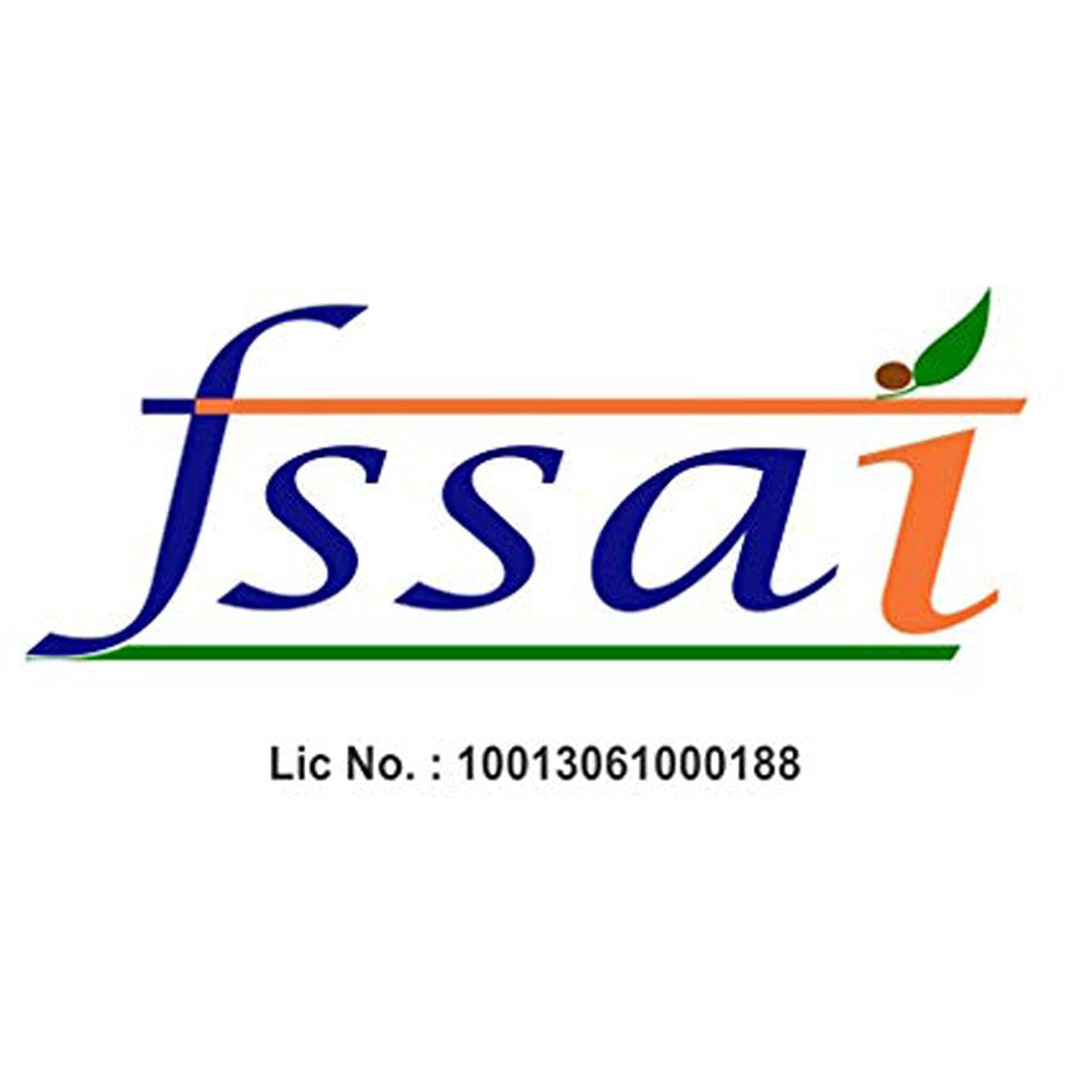 GO Go Crackers Kashmiri Brown Quarters Walnuts Kernels Without Shell, 1 KG (250g x 4)| Walnuts Dry Fruits | Organic Walnuts | Kashmiri Walnuts Kernels for Snacking & Baking