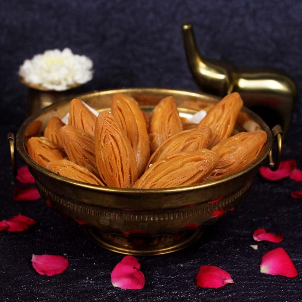 SITARA FOODS Sitara Foods Small/Bite Size Tapeswaram Madatha Kaja/Khaja sweet delicious 250 Grams pack