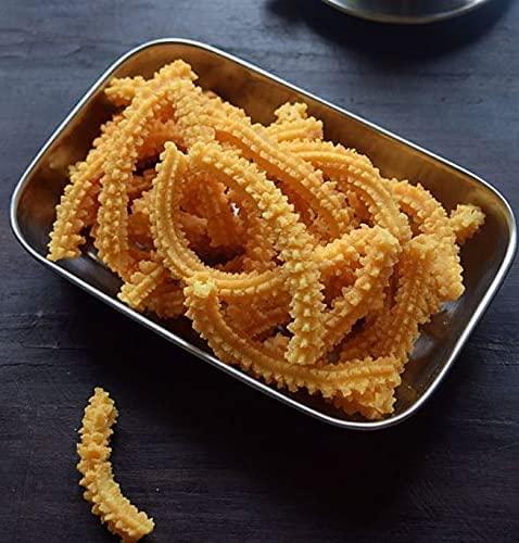 Lazy Shoppy Lazy Shoppy Pindivantalu Venna Murukulu | Home Made Snacks | Besan Murukku | Benne Chakli | Besan Murukku | Mullu Murukku |   | Jantikalu |   (250 Grams)