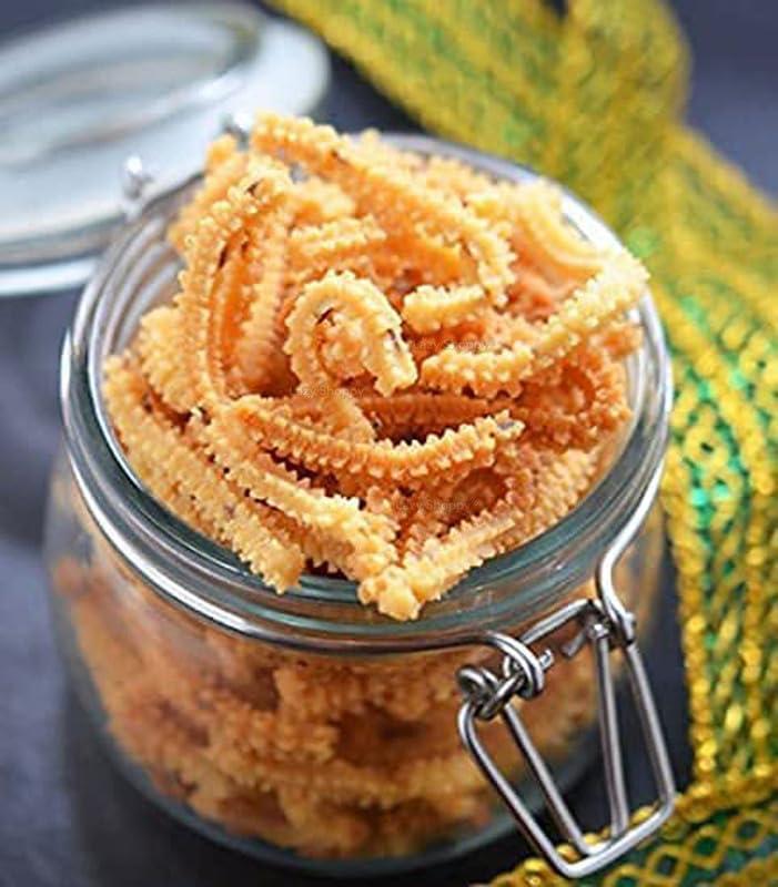 Lazy Shoppy Lazy Shoppy Pindivantalu Venna Murukulu | Home Made Snacks | Besan Murukku | Benne Chakli | Besan Murukku | Mullu Murukku |   | Jantikalu |   (250 Grams)