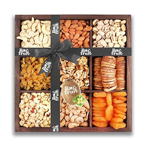 HYPERFOODS Dry Fruits and Chocolates Gift pack Cashew Almond Raisins Walnut Dry Fruit Gift Pack Dry Fruit Combo Pack