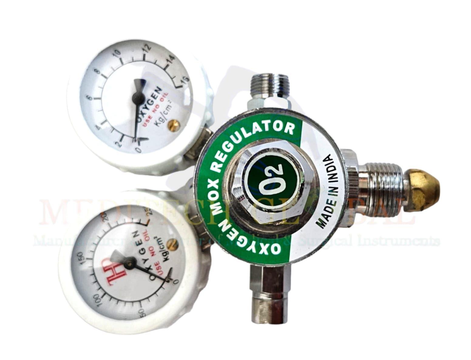 MEDITECH GLOBAL MEDITECH GLOBAL Double Gauge Single Stage Medical Oxygen Regulator (MOX Regulator)