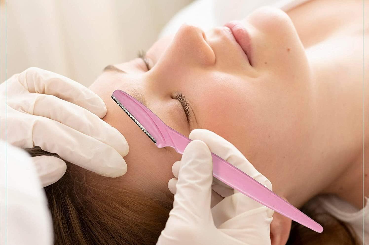 Tifurko Tifurko Face Razor Eyebrow Razor Facial Razor Painless Hair Remover Small Hair Trimmer Multipurpose Shaver Fine Hair Cutter Sharp Edge Razor Skin Friendly for Men & Women(pack of 3)