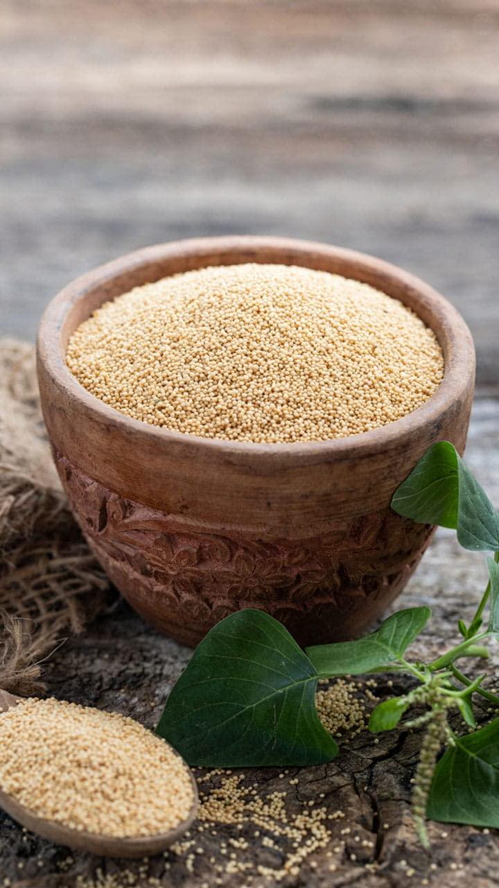 A D FOOD & HERBS A D Food & Herbs Organic Rajgira/Amarnath seeds whole and natural - High in Protein and Fibers, Glutein free (1000 Gms (1 Kg) x pack of 2)