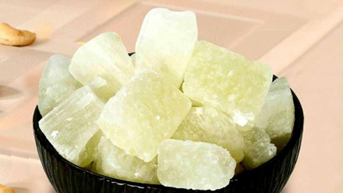 Grocery Connect Grocery Connect Homemade White Petha Dry Sweet Indian Sweets | Agra Taj Petha Mithai (250gm)