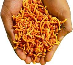 Malabar Spice Co Kerala Traditional Payyoli Namkeen Mixture Snacks (500g)