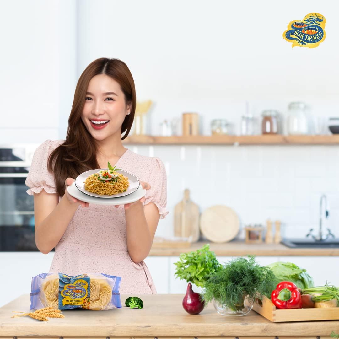 Blue Dragon Blue Dragon Egg Noodle Medium - 300g & Egg Noodle Fine - 300g | No Preservative & Artificial Colors | Eggs, Wheat, Soya Wheat, Peanuts And Nut | Noodles Packet (Combo of 2)