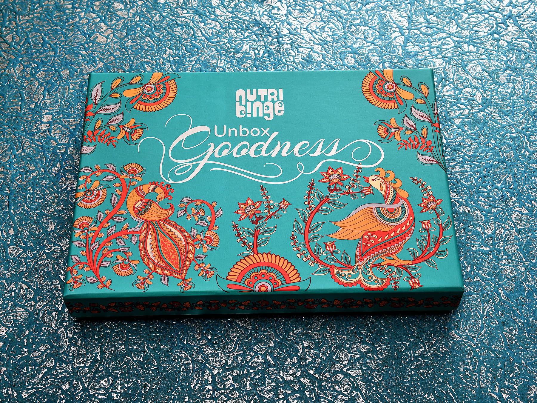 Nutri Binge Nutri Binge Premium Dry Fruit Gift Box (165 g), Perfect festive Gift Pack for family, loved ones & Corporate Gifts | California Almonds, Whole Cashews & Afghani Seedless Black Raisins |