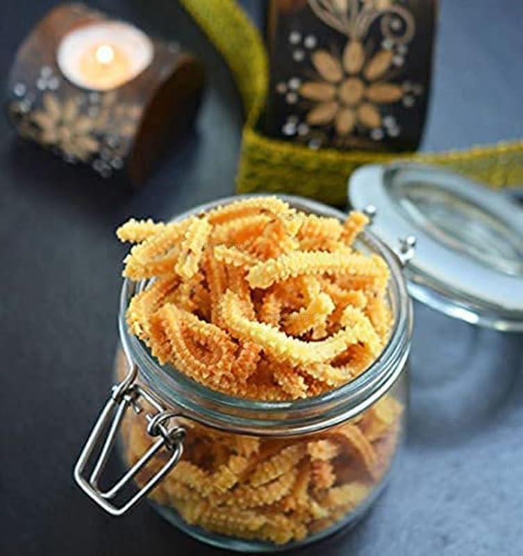 Lazy Shoppy Lazy Shoppy Pindivantalu Venna Murukulu | Home Made Snacks | Besan Murukku | Benne Chakli | Besan Murukku | Mullu Murukku |   | Jantikalu |   (250 Grams)