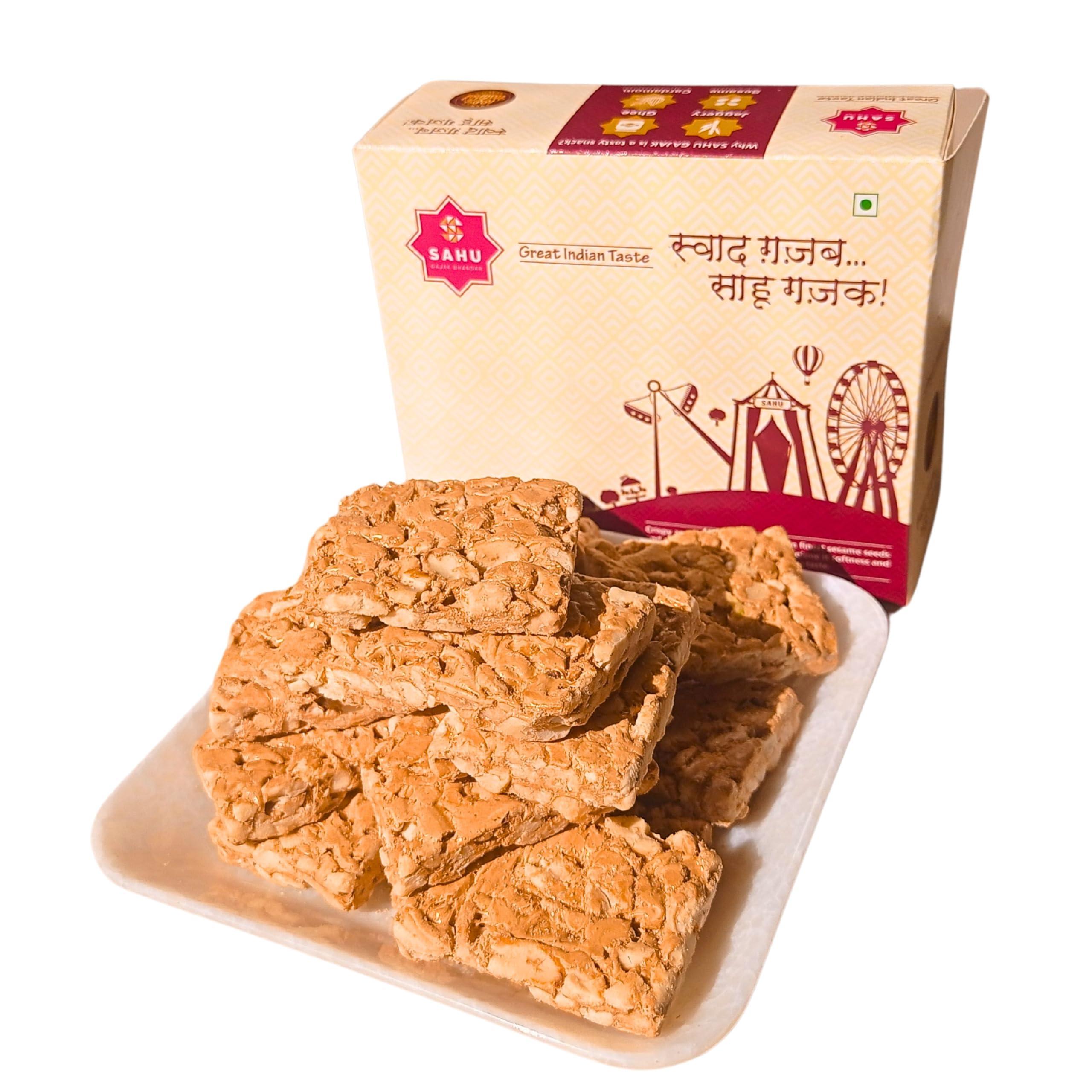SAHU GAJAK BHANDAR SAHU GAJAK BHANDAR Peanut Chikki 750 Gram Peanuts Chikki Jaggery, No Preservatives & Liquid Glucose, Gluten Free