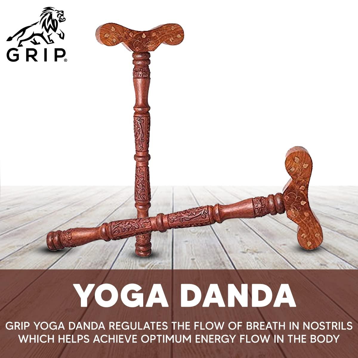 Grip Grip Yoga Danda, regulates the flow of breath in nostrils, which helps achieve optimum energy flow in the body.