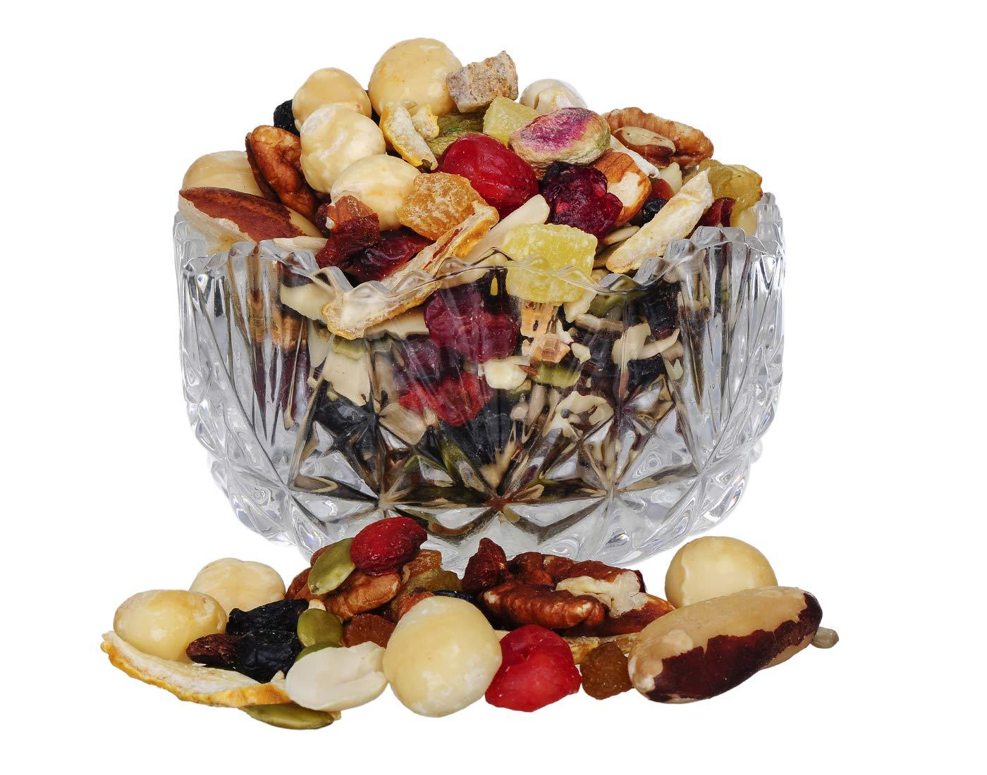 Berries And Nuts Berries And Nuts Mixed Berries, Nuts and Seeds - Super Trail Mix | 20 + Varities of Assorted Dry Fruit Mix with Berries, Nuts, Seeds & Fruits as Immunity Booster | 200 Grams