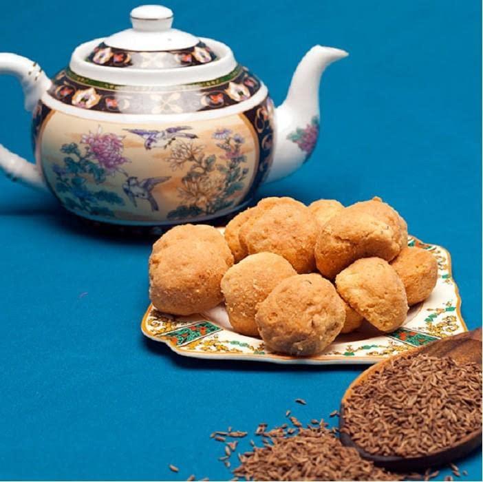 THE PARATHA & READY BITES Surti Butter (Makhania) with your Tea/ Coffee|Special Jeera Butter Biscuit | Biscuits Jeera Butter | Homemade Butter| Tea Time Snacks (500_GMS)