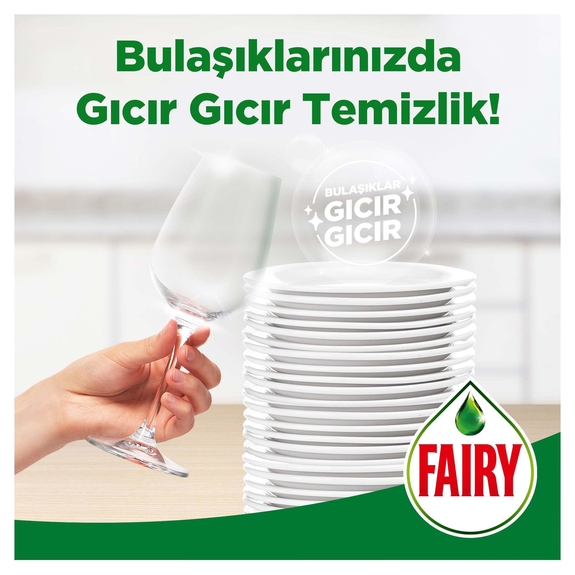 FAIRY Fairy Clean & Fresh Liquid Dishwashing Liquid 650 ml Apple