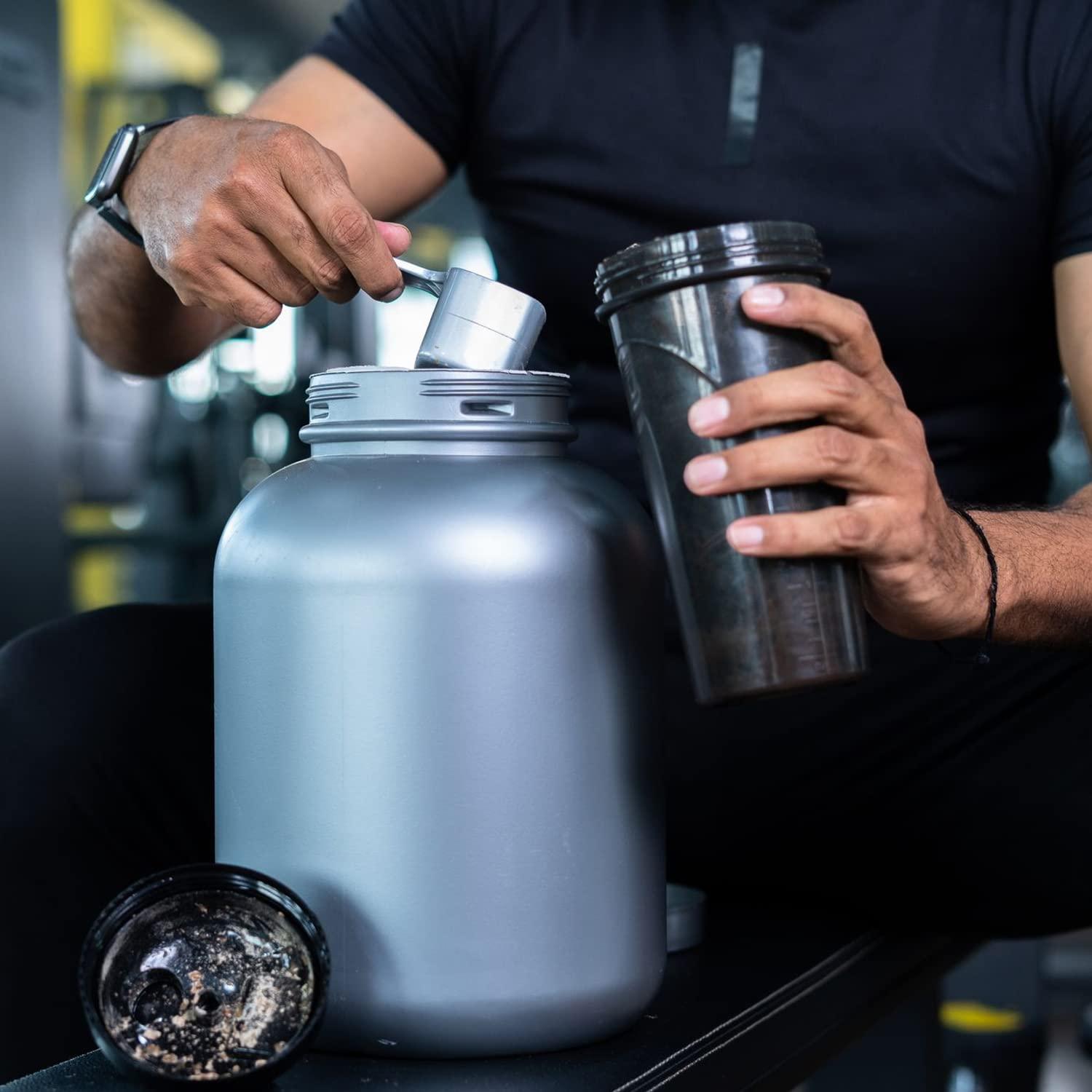 SportsFuel Sports Fuel Shaker Bottles Workout Supplement Protein Shake Gym Water Bottle Gym Sipper Bottle for Men & Women, BPA Free (700 ml) (Black)