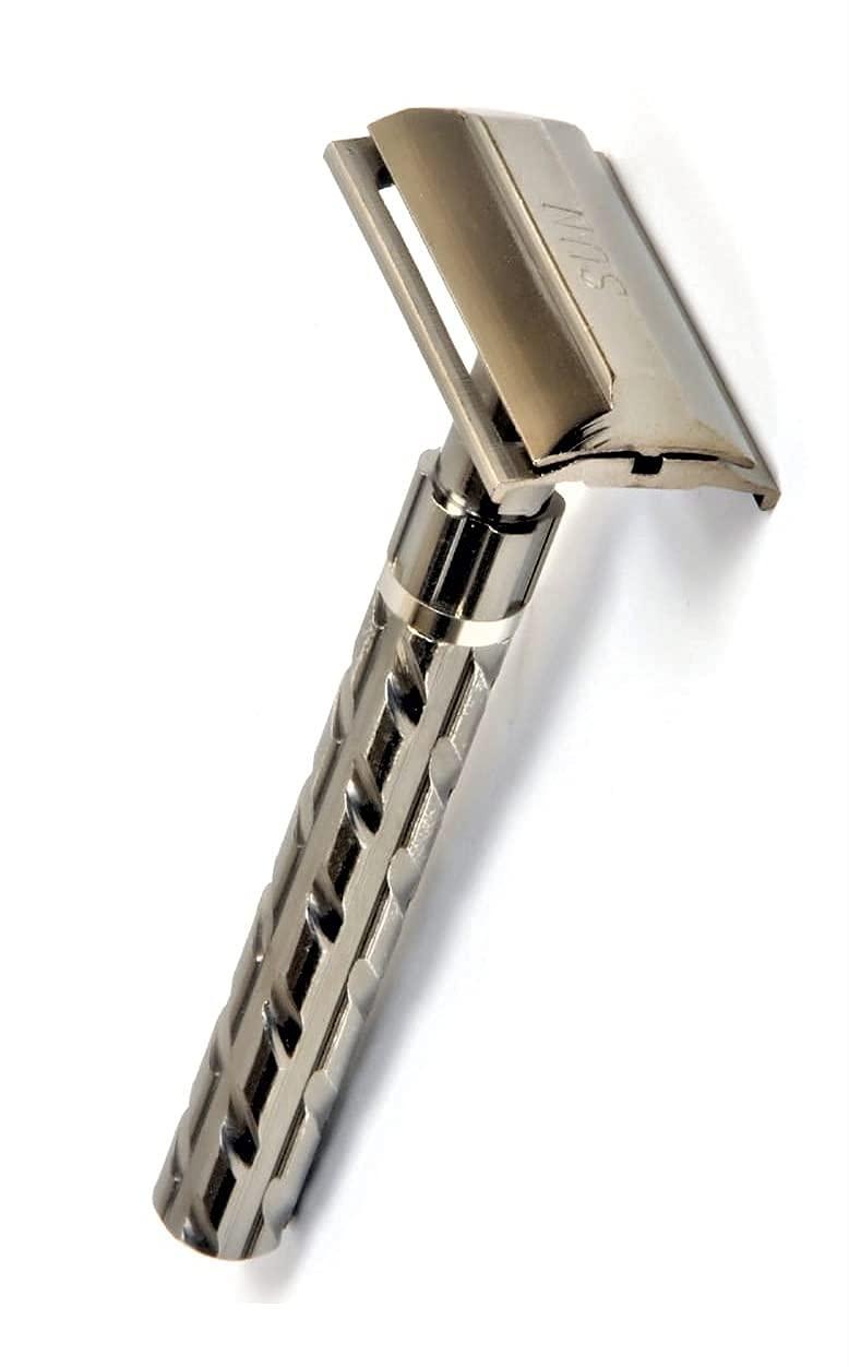 YOGI Store YOGI Store Brass Long Handle Double Edge Safety Razor Brass Razor For Men and women + 5 Shaving Blades Free