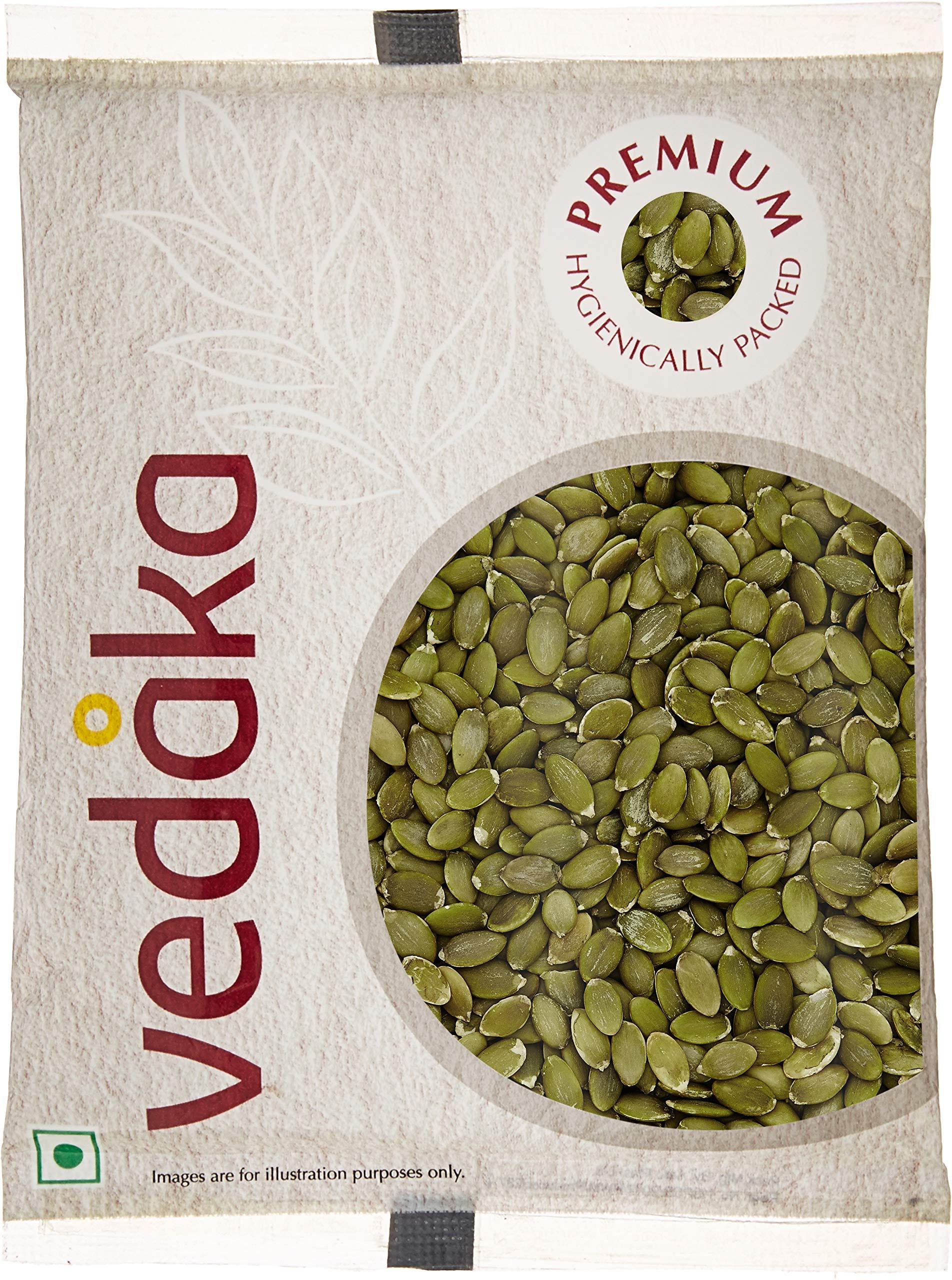 Vedaka Amazon Brand - Vedaka Premium Pumpkin Seeds, 200g + Amazon Brand - Vedaka Premium Sunflower Seeds, 500g