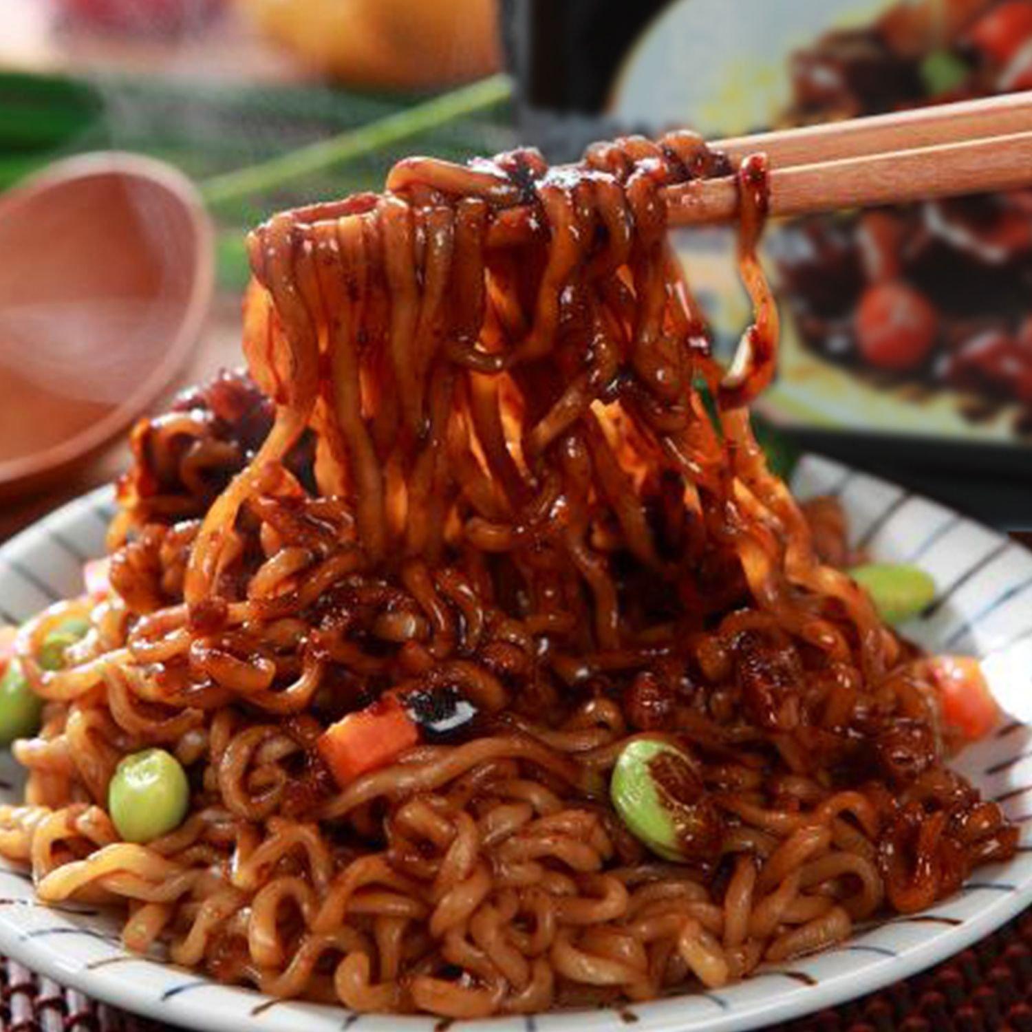 Paldo Paldo Fun & Yum Ilpoom Jjajangmen Noodles, Traditional Brothless Chajang Ramen with Savory & Sweet Black Bean Sauce, Oriental Style Korean Ramyun, Soupless, 4 x 200 grams, Pk of 4, Non Spicy Korea|