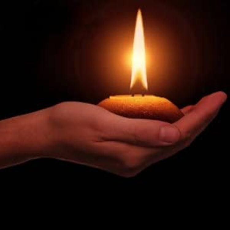 WQT WQT - Mahua Pooja Oil With Diya Batti 480 ML For Hindu Ritual Ceremony, God Worship (Special Pooja Oil), Grahpravesh, Hindu Festival, Religious Pooja Oil 480 ML