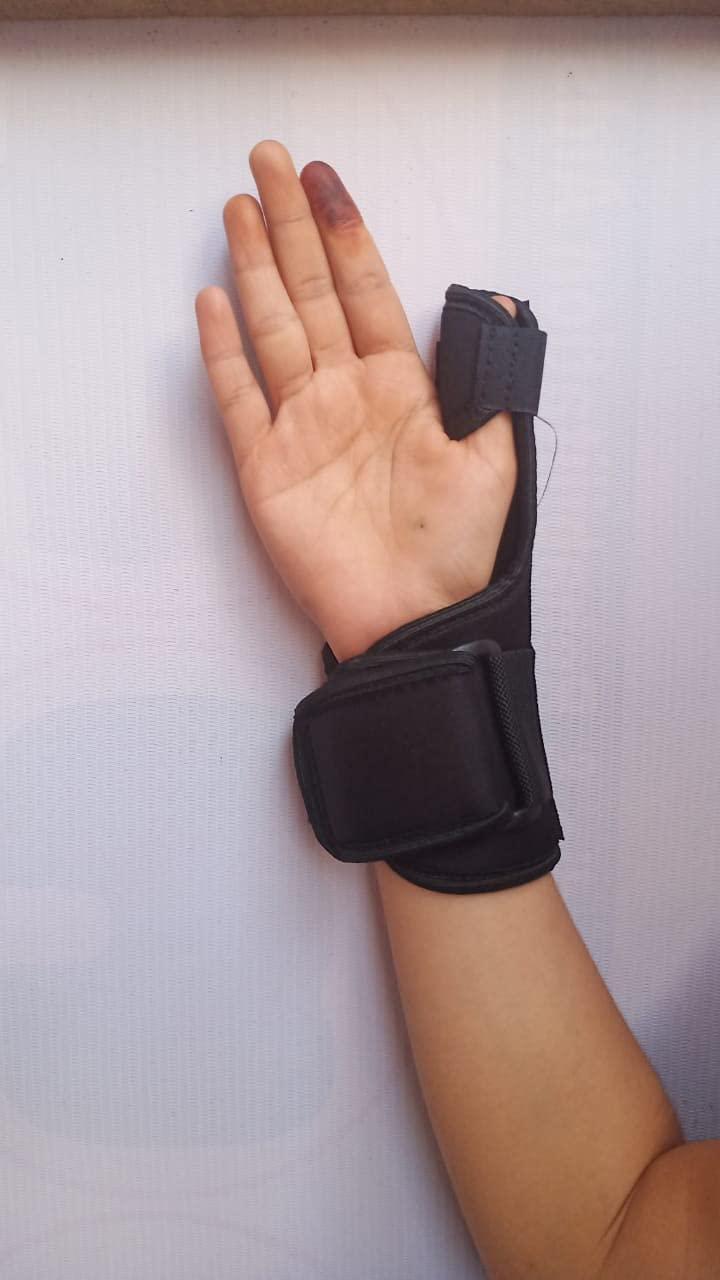 RZ-89 2nd Floor Street No-10 A-Block Nursingh Gard ORTHORELIVE Thumb Brace Spica Splint Support thumb Stabilizer for Pain, Strains and Sprains Black_Small