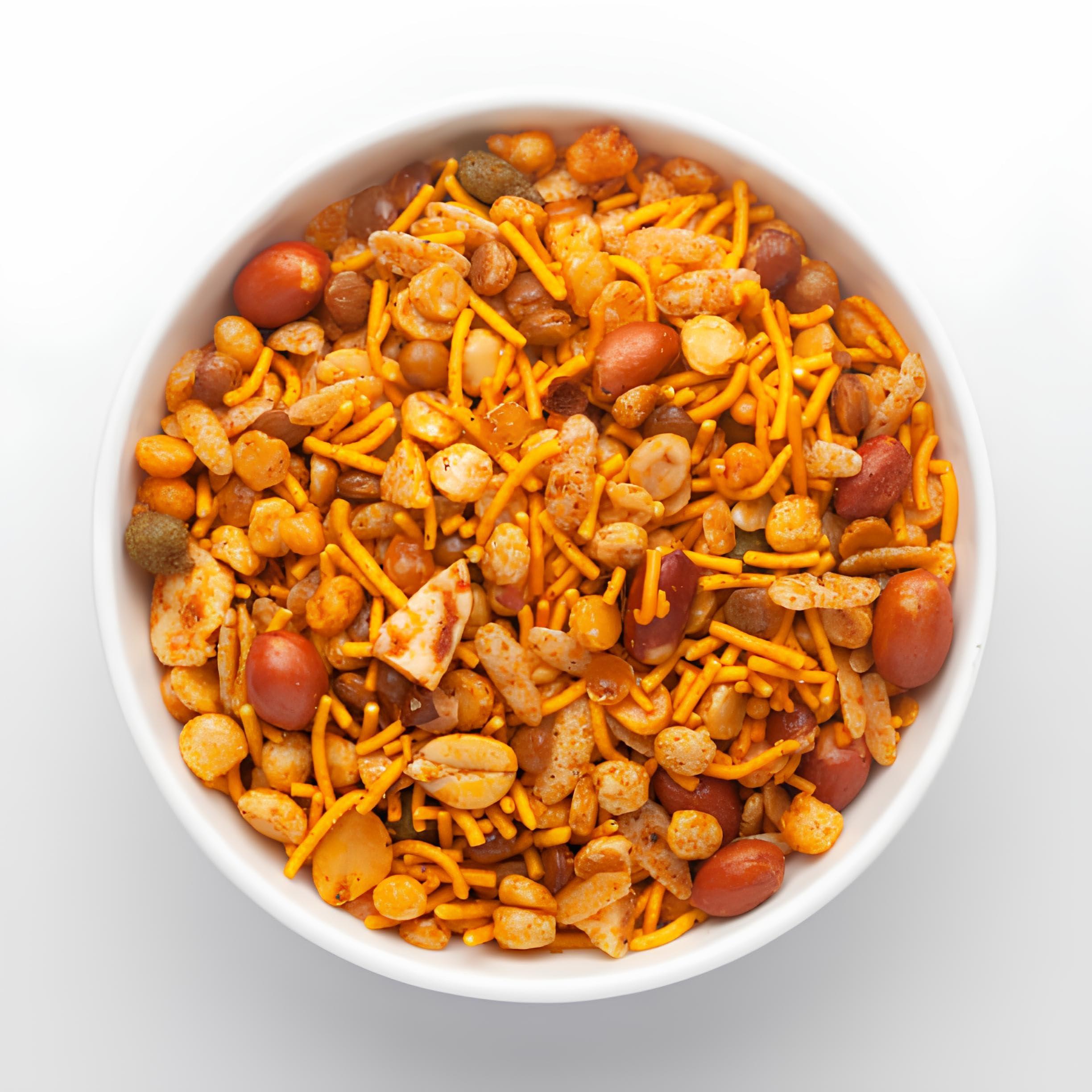 Veganic Veganic Organic Mixture Namkin | Delicious Namkeen with Peanut | Tea Time Snacks (Spice Level 2/3) (900 g)