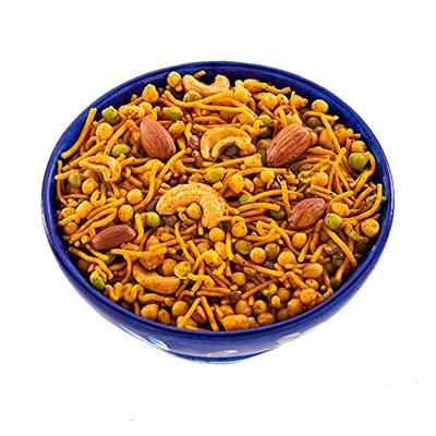 ANAND Anand Kaju Katli, Badamika, Pistamika, Navratan Mixture - Royal Indulgence Gift Box