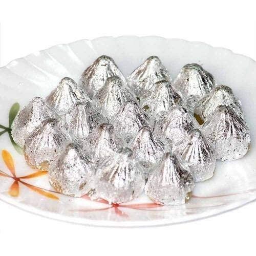 Freshtige Freshtige Edible Chandi Vark/Silver Leaf Jumbo Sized Sheet/German Finest Silver Leaves for Sweets/Face Pack/Chandi ka Warq Glitters (30 leaves)