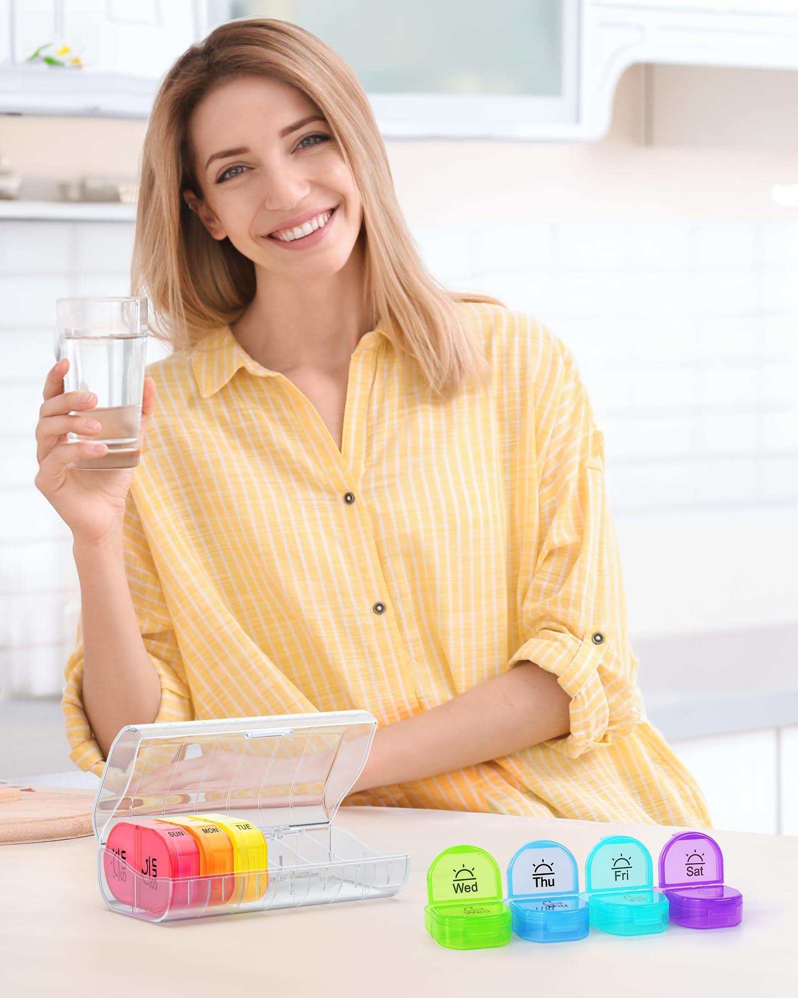 ZIKEE Zikee Weekly Pill Organizer 2 Times a Day, AM PM Pill Box with 7 Detachable Pill Case to Hold Medicine, Medication, Vitamins and Fish Oils (Clear)