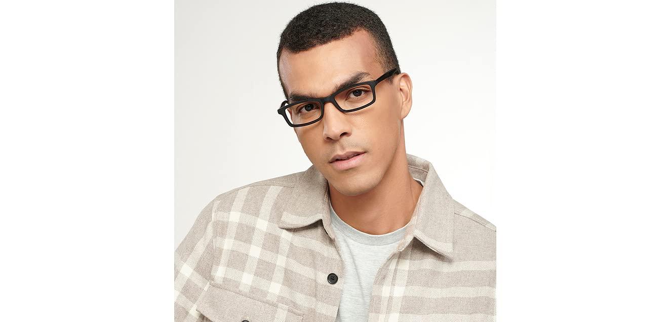 LENSKART PLUS Lenskart READERS | Black Rectangular Full Rim Reading Eyeglasses | For Men & Women | For 2.5 Power | LR E11058