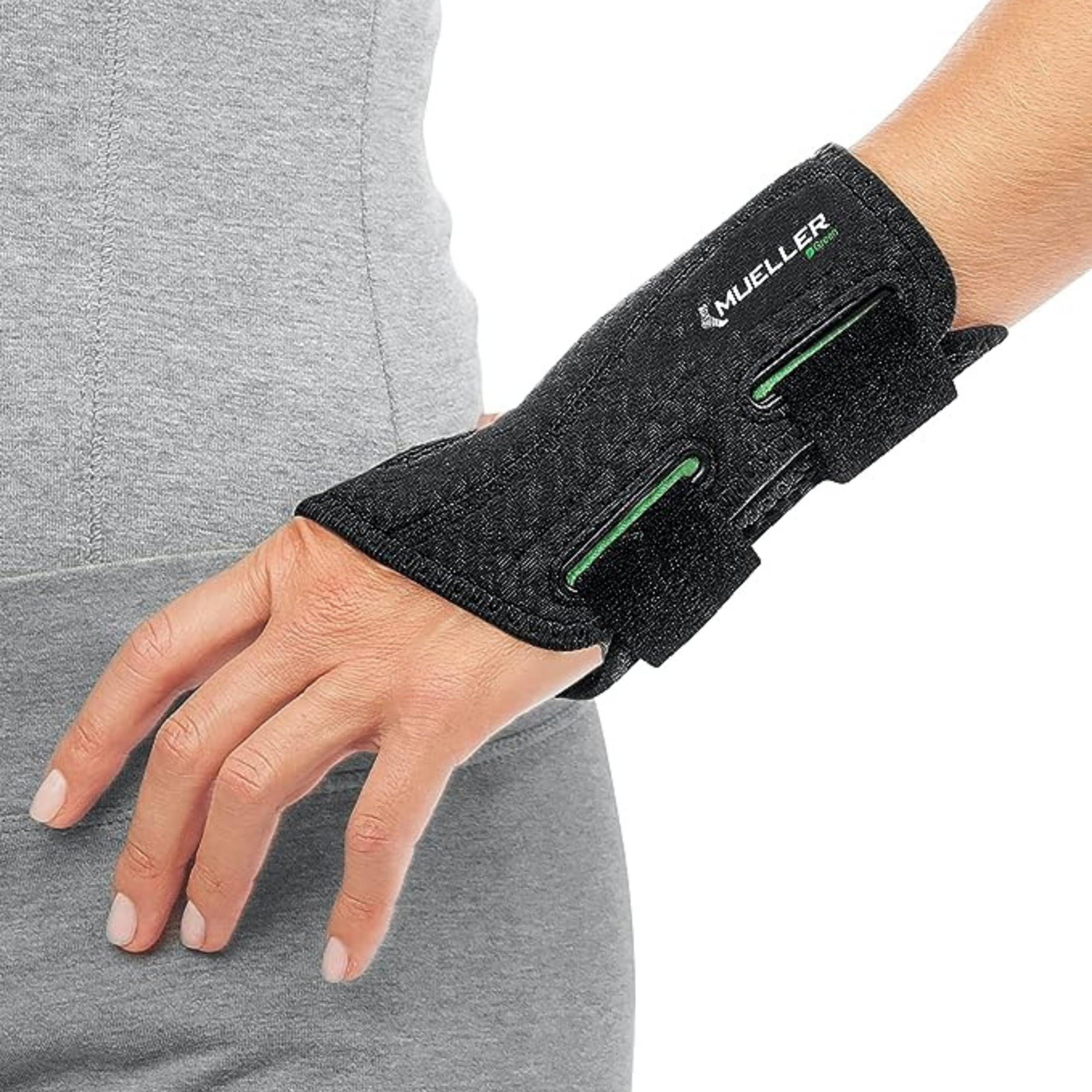 MUELLER Mueller Fitted Wrist Brace Green Line Number 86271 - Right Fitted Wrist Brace - SM/MD 5-8\"