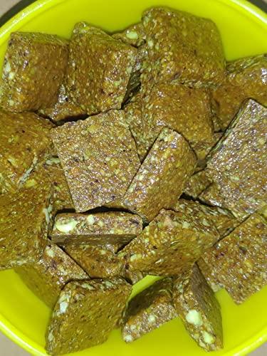 Nutrichik Nutrichik Pistachios Burfi - Crushed Pista Chikki - Pista Nutri Bars - 200gm (1 Pack)