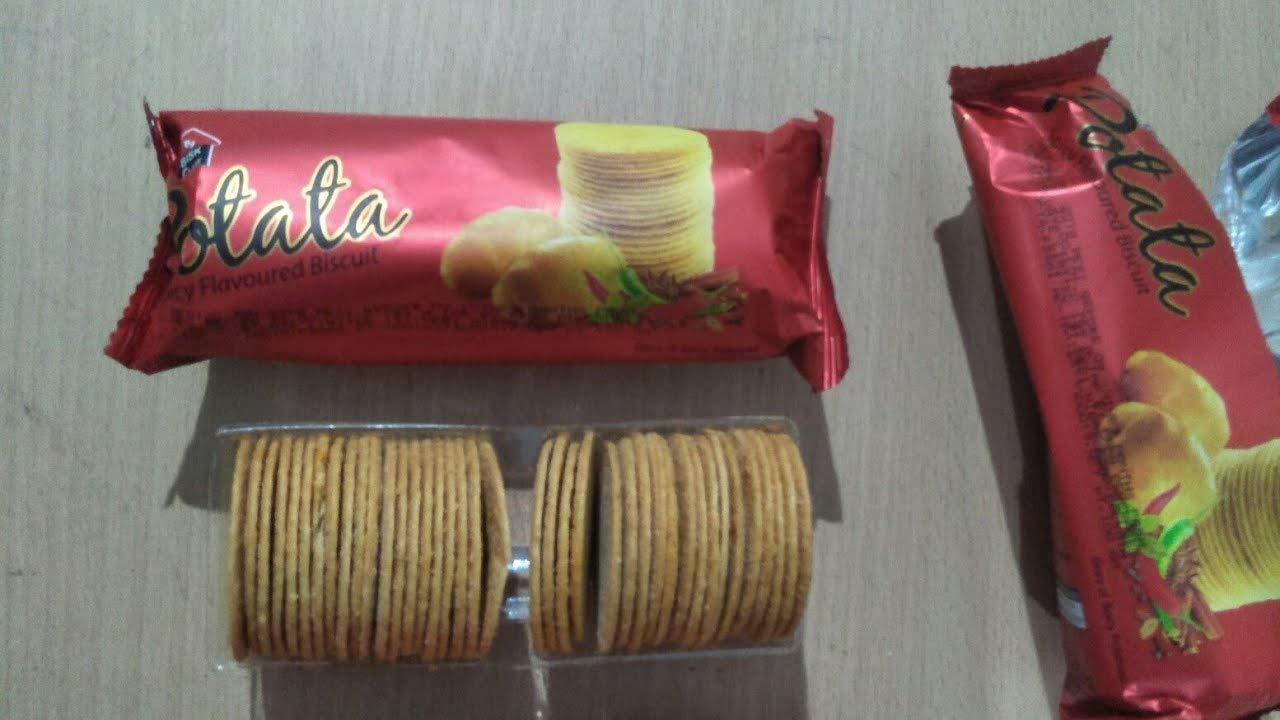 Pran PRAN POTATA Spicy Flavoured Biscuits 8 Packs of 100 Grams Each